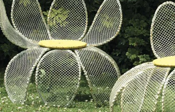 Metal daisy garden chairs
